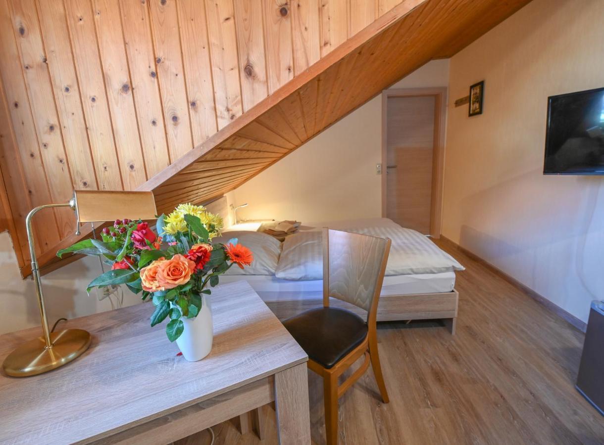 Pension Schoepke Bad Staffelstein Exterior foto